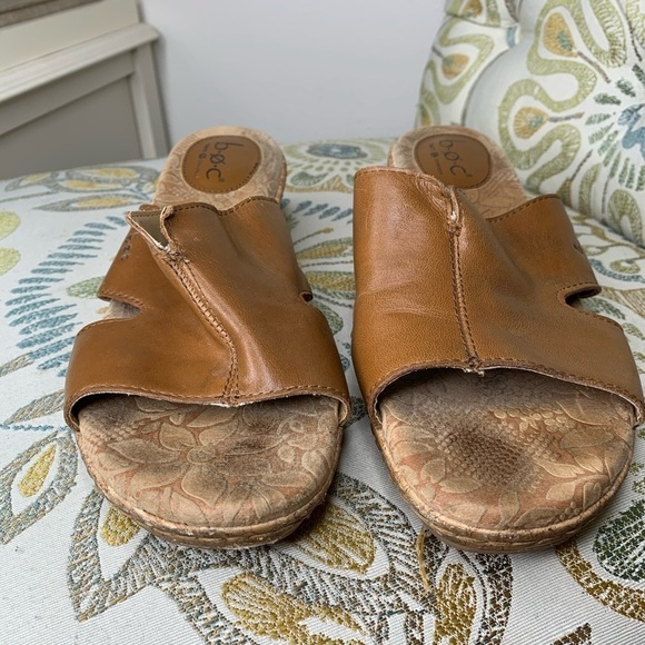 Born BOC Logo Leather Wedge Heel Sandals 42 / 10 - Picture 2 of 5